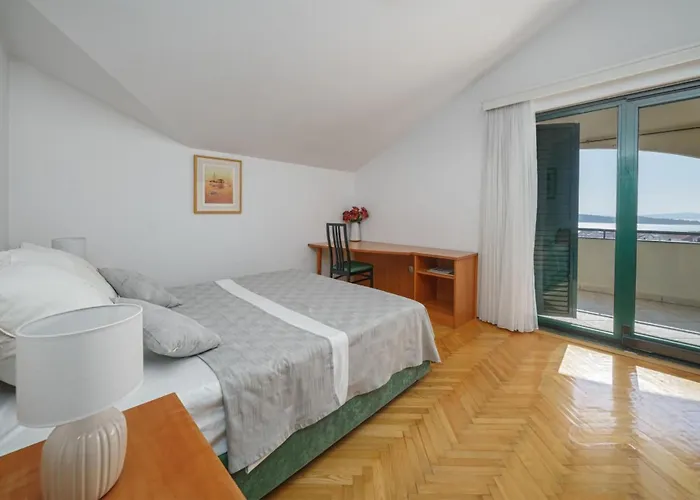 Stunning Apartment In Vodice Apartamento Vodice