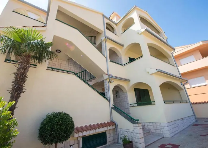 Apartamento Stunning Apartment In Vodice *